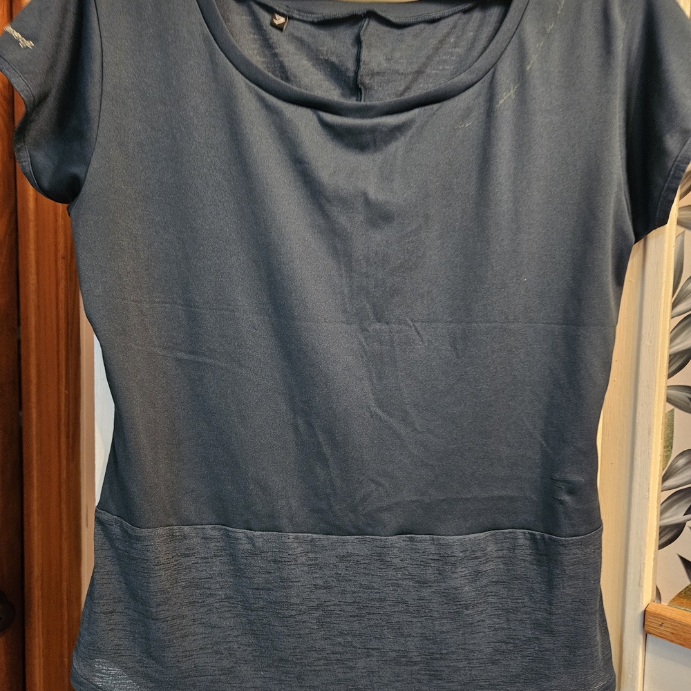 Gymshark Short Sleeve Whitney Simmons Calab Top - Picture 1 of 5